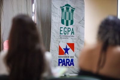 notícia: Turmas presenciais de novembro da Escola de Governança estão com inscrições abertas