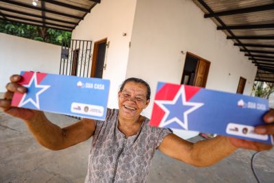 notícia: Famílias de Santarém finalizam obra da casa própria com benefício habitacional do Estado