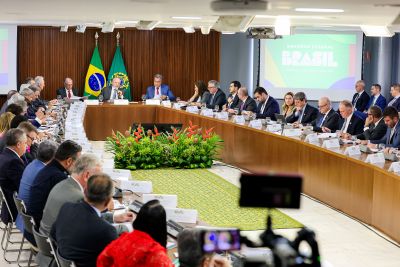 notícia: Em Brasília, vice-governadora participa de reunião com presidente e governadores sobre plano de segurança pública