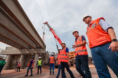 notícia: Governador visita obras do viaduto da BR-316 com a Alça Viária