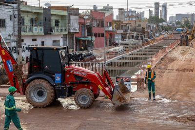 notícia: Travessa Segunda de Queluz tem mudança no tráfego para construção da ponte sobre Canal da Gentil