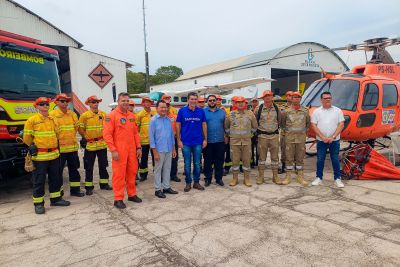 notícia: Em Santarém, Governo do Pará entrega mais duas aeronaves para intensificar combate a incêndios