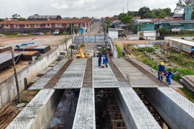 notícia: Obras da ponte estaiada entre Icoaraci e Outeiro avançam para melhorar mobilidade e infraestrutura da região