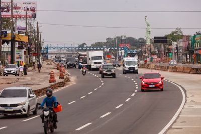 galeria: Movimento BR 316 e Viaduto Alça Viária