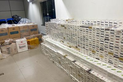notícia: Policiais civis e militares apreendem 77 caixas de cigarros contrabandeados, drogas e munições