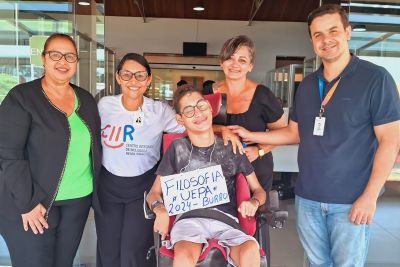 notícia: Jovem com paralisia cerebral supera adversidades e celebra, no CIIR, aprovação no vestibular da UEPA