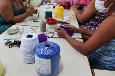 notícia: Hospital de Clínicas realiza oficina de artesanato para mães de pacientes
