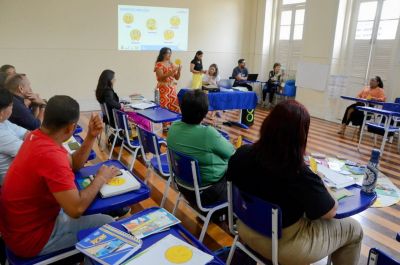 notícia: Seduc potencializa Programa Alfabetiza Pará com qualificação para professores formadores de todo o Estado