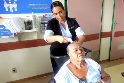 notícia: Pacientes internadas no Hospital da Transamazônica recebem dia de beleza 