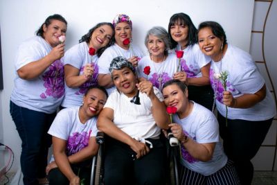 notícia: Mulheres em tratamento no Hospital de Santarém compartilham histórias de coragem