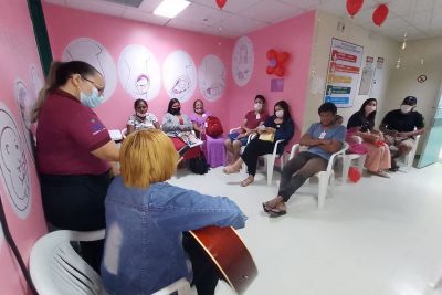 notícia: Hospital Regional do Marajó comemora “Dia Internacional da Mulher” com homenagem às usuárias