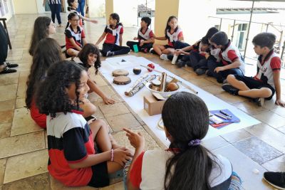notícia: 'Performando na Infância' acolhe estudantes no Espaço Cultural Casa das Onze Janelas