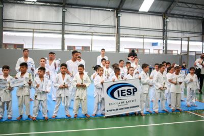 notícia: Escola de Karatê do Iesp promove ação voltada para saúde bucal de atletas