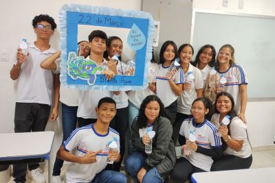 notícia: Alunos da EETEPA Anísio Teixeira realizam atividades em alusão ao Dia Mundial da Água