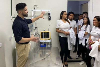 notícia: Alunos da EETEPA Francisco Nunes realizam visita técnica em hospital veterinário