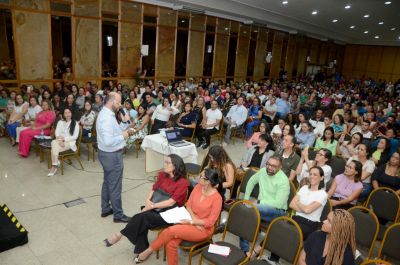notícia: Professores do Pará são qualificados para aperfeiçoar aprendizagem no ensino fundamental