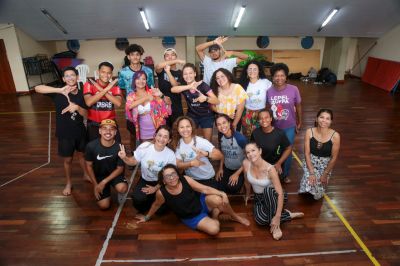 notícia: Dança do Melody e do Tecno-Melody são tema de TCC de Educação Física na Uepa