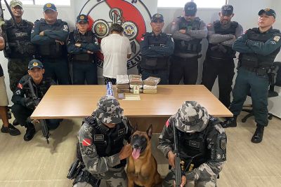 notícia: Ação policial apreende mais de 10 quilos de drogas em embarcação no Marajó