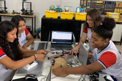 notícia: Escola Técnica de Cametá recebe o “II Encontro de Mulheres na Computação”