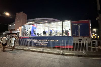 notícia: Centro Móvel agiliza registro de ocorrências na primeira noite de Pararraiá