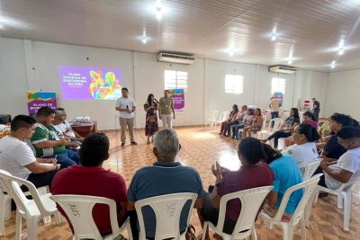 notícia: Semas discute ações do Plano de Bioeconomia com empreendedores e comunidades tradicionais em Monte Alegre 