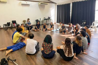 notícia: Casa das Artes promove laboratório "Poéticas de Dança para Tela" sobre o mundo da videodança