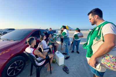 notícia: Ideflor-Bio incentiva limpeza e educação ambiental na Praia do Atalaia