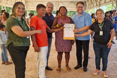 notícia: Emater entrega CAFs para indígenas da aldeia Gorotire no sul do Pará
