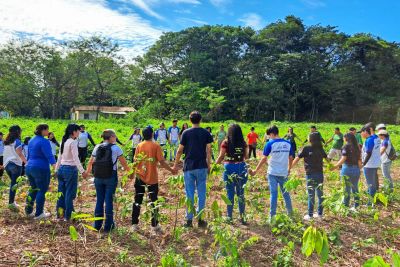 notícia: Estudantes da rede estadual se tornam multiplicadores de consciência ambiental através de componente curricular