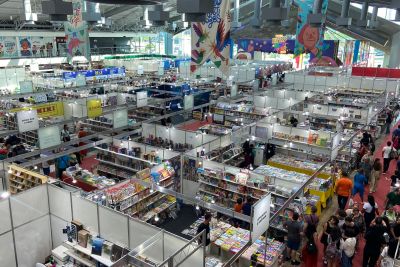 notícia: Feira do Livro destaca versatilidade do Hangar para sediar grandes eventos