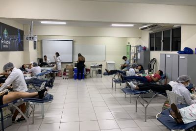 notícia: Fundação Hemopa mobiliza alunos de faculdade em mais uma campanha de doação de sangue