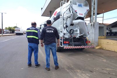 notícia: Sefa apreende duas betoneiras sem nota fiscal em Dom Eliseu