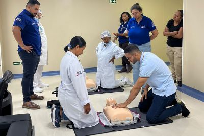 notícia: Pronto-Socorro Dr. Roberto Macedo capacita profissionais para atendimento de urgência e emergência