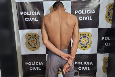 notícia: Policiais civis prendem investigado por dois homicídios em Marituba