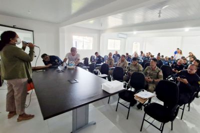 notícia: Em Mosqueiro, agentes são capacitados para atendimento humanizado com pessoas em situação de rua