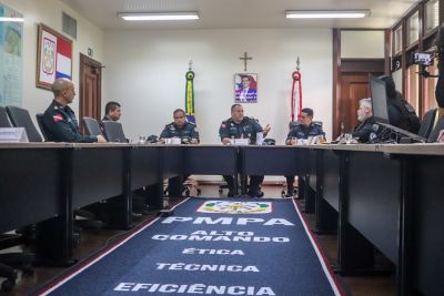 notícia: PMPA e representantes da embaixada francesa debatem segurança pública