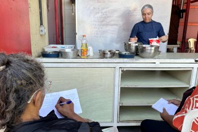 notícia: Oficinas de Culinária fortalecem o empreendedorismo e geram oportunidades nas Usina da Paz 