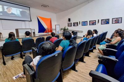 notícia: CIIR promove interação social durante sessão de cinema com reabilitandos