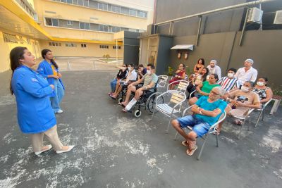 notícia: Hospital Regional dos Caetés promove roda de conversa sobre saúde mental