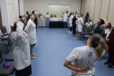 notícia: No Dia do Médico, profissionais da Santa Casa recebem cuidados e homenagens