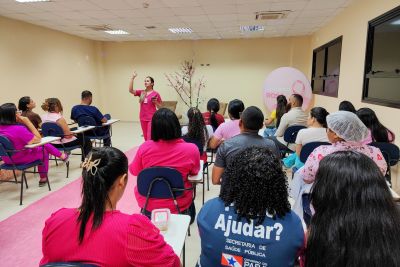 notícia: Hospital Regional do Tapajós promove ação de autocuidado para mulheres durante o Outubro Rosa