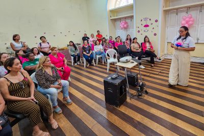 notícia: Seju realiza evento em alusão ao Outubro Rosa e incentiva atenção integral para a saúde da mulher