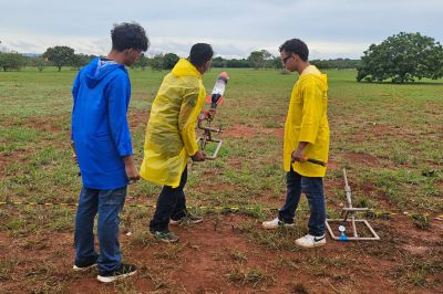 notícia: Em Brasília, estudantes estaduais do Pará conquistam medalha de ouro na '1ª Jornada de Foguetes do Cerrado'