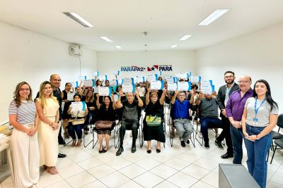 notícia: ParáPaz certifica alunos em cursos de qualificação profissional gratuitos