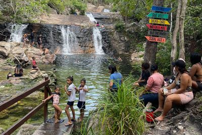 notícia: Alunos da rede pública visitam ‘Memorial da Serra das Andorinhas’ em São Geraldo do Araguaia