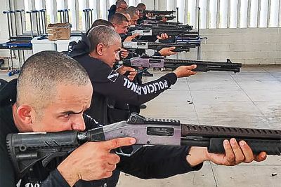 notícia: Curso de Padronização de Procedimentos Operacionais qualifica mais de 290 policiais penais do Pará