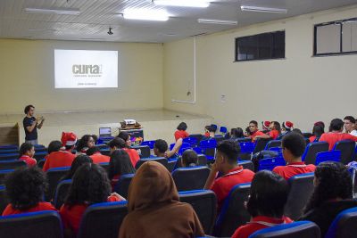 notícia: Alunos de Escola de Ensino Técnico do Pará participam do 'Cinema em Movimento'