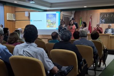 notícia: Livro apresenta contribuições da Sedap ao setor agropecuário no Pará 