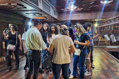 notícia: Teatro Experimental Waldemar Henrique garante visita guiada aos visitantes 