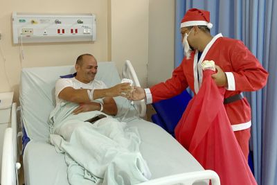 notícia: Gestão do Regional dos Caetés celebra Natal junto aos seus usuários e acompanhantes